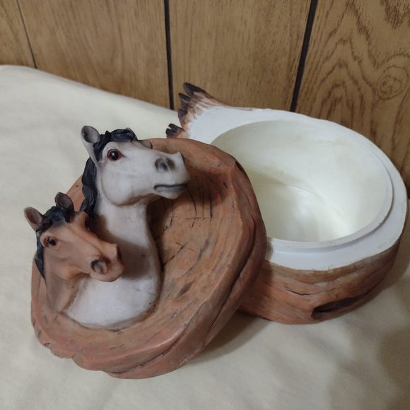 6 pcs Vintage Jewelry Horse Saddle Cowboy Hat Jewelry & Ring Holders Keepers - Picture 2 of 12